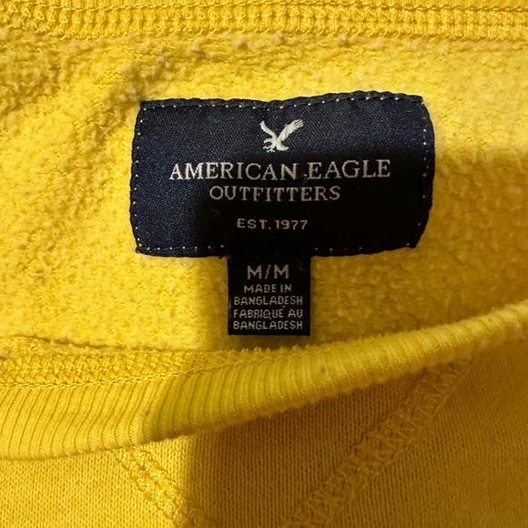 Women’s American Eagle Sweatshirt Medium Clean Normal Wear Smoke free - Picture 2 of 8